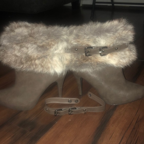 Stylish fall/winter ankle boots with faux fur - Picture 9 of 9